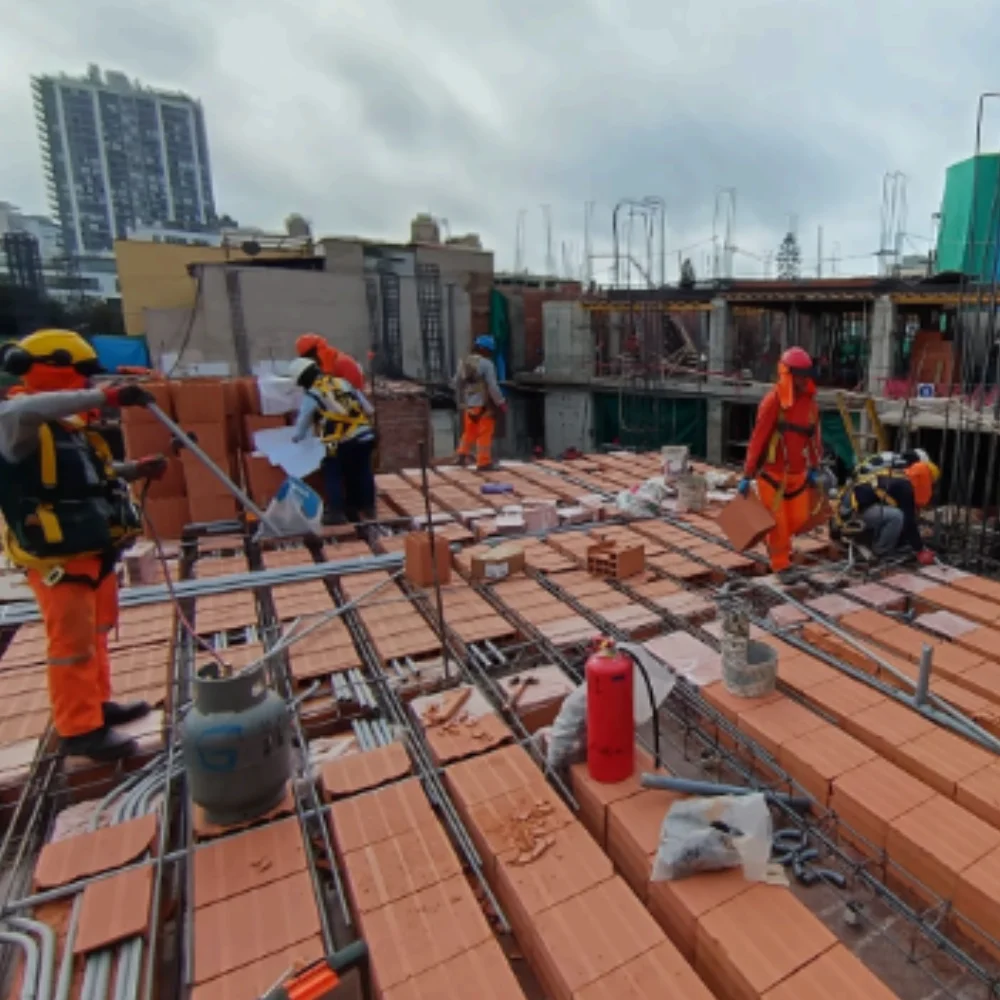 Construcción o Ejecución De Obras